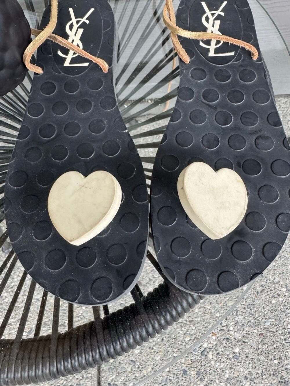 Saint Laurent YSL Black Rubber Heart Lace-Up Sandals - Picture 3 of 6